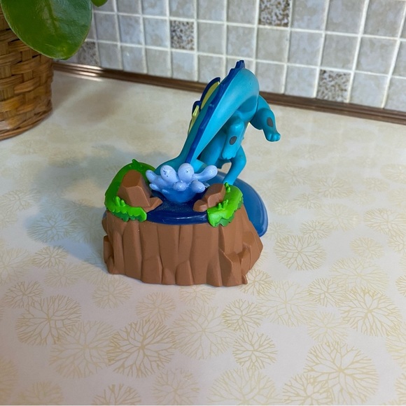 Funko Pokémon Vinyl figurine An Afternoon with Eevee & Friends : Vaporeon rare - Picture 8 of 9